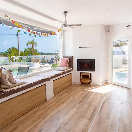 Tropical Oasis Costa Dorada With Private Pool Vil·la *